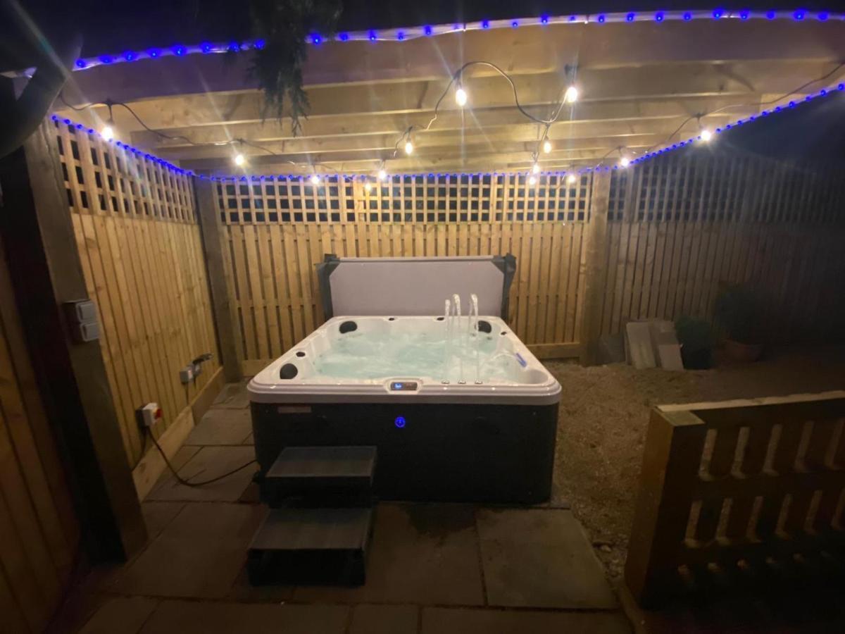Tranquil Holiday Home ヨーク エクステリア 写真